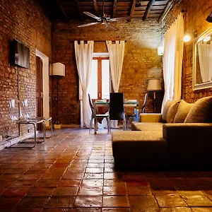 fabuloucity-trastevere.it-romehotels.com/